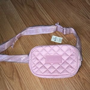 VS PINK fanny pack